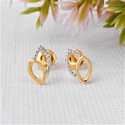 14k Yellow Gold Earring With Diamond