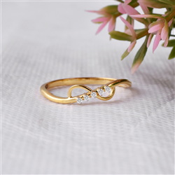 14k Yellow Gold Ring With Diamond