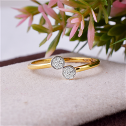 14k Yellow Gold Ring With Diamond